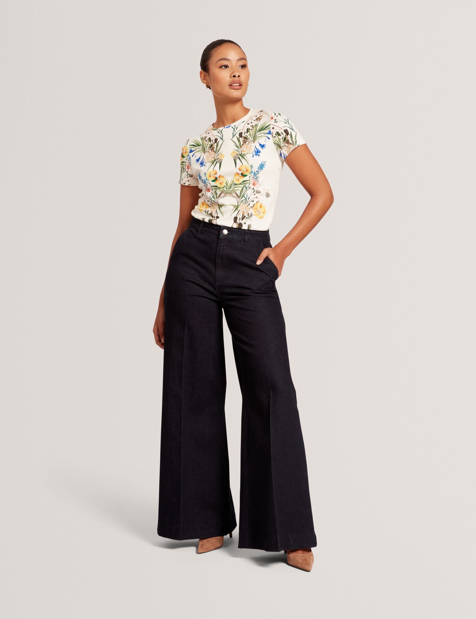 Ted Baker ALLOVER FLORAL T-SHIRT - White