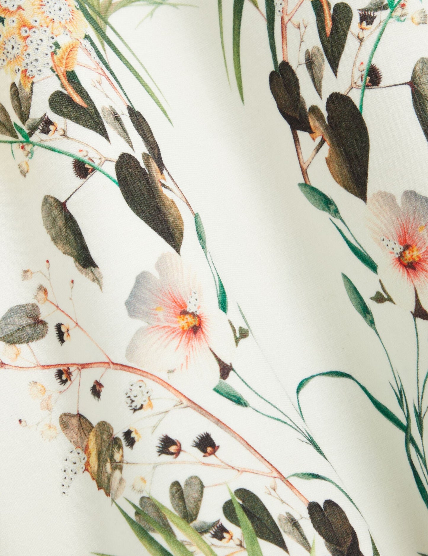 Ted Baker ALLOVER FLORAL T-SHIRT - White