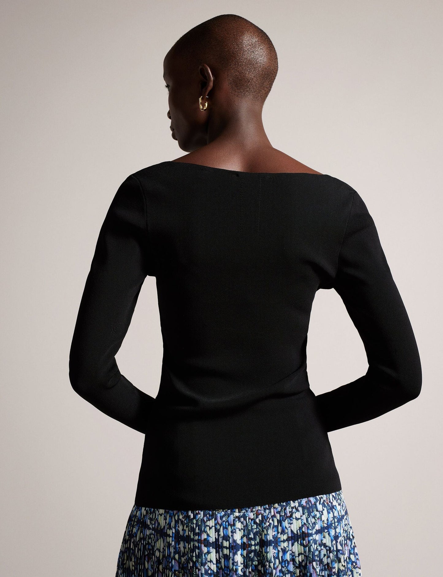 Ted Baker CILESTE - Fitted V-Neck Long Sleeve Knit Top