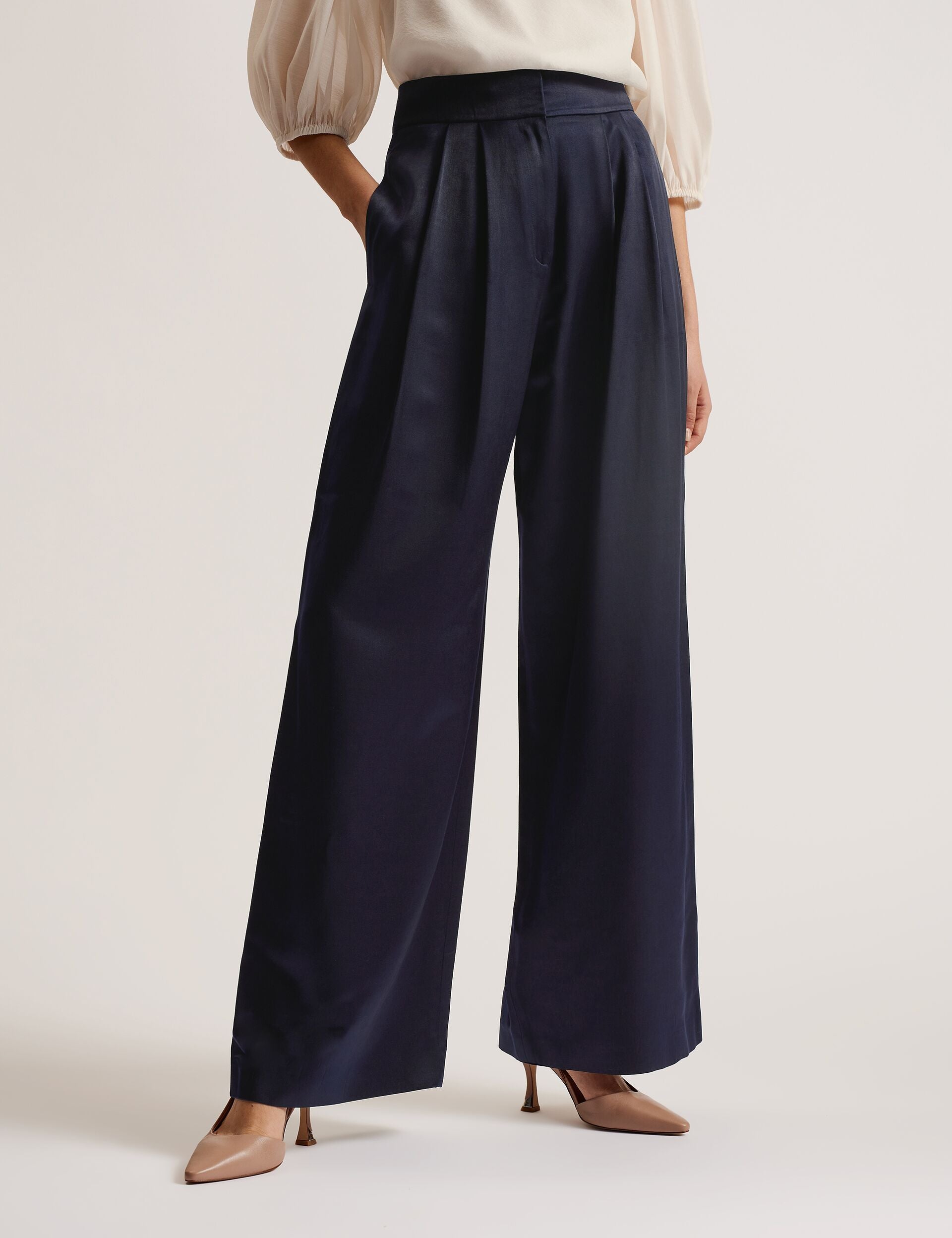 Ted Baker TEERUT - Satin Tailored Wide Flood Length Trousers