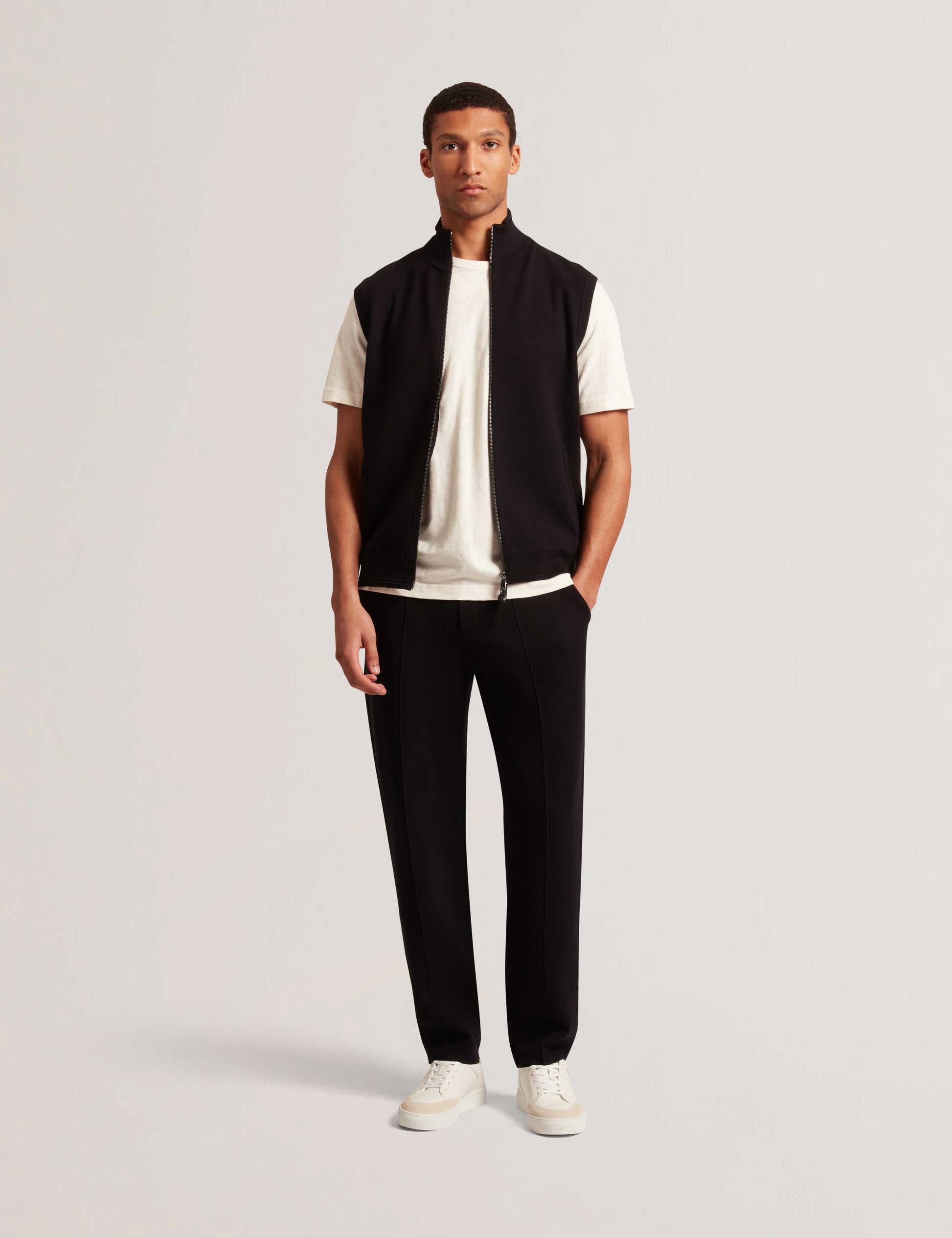 Ted Baker TERINCE - Zip-Through Funnel Neck Gillet