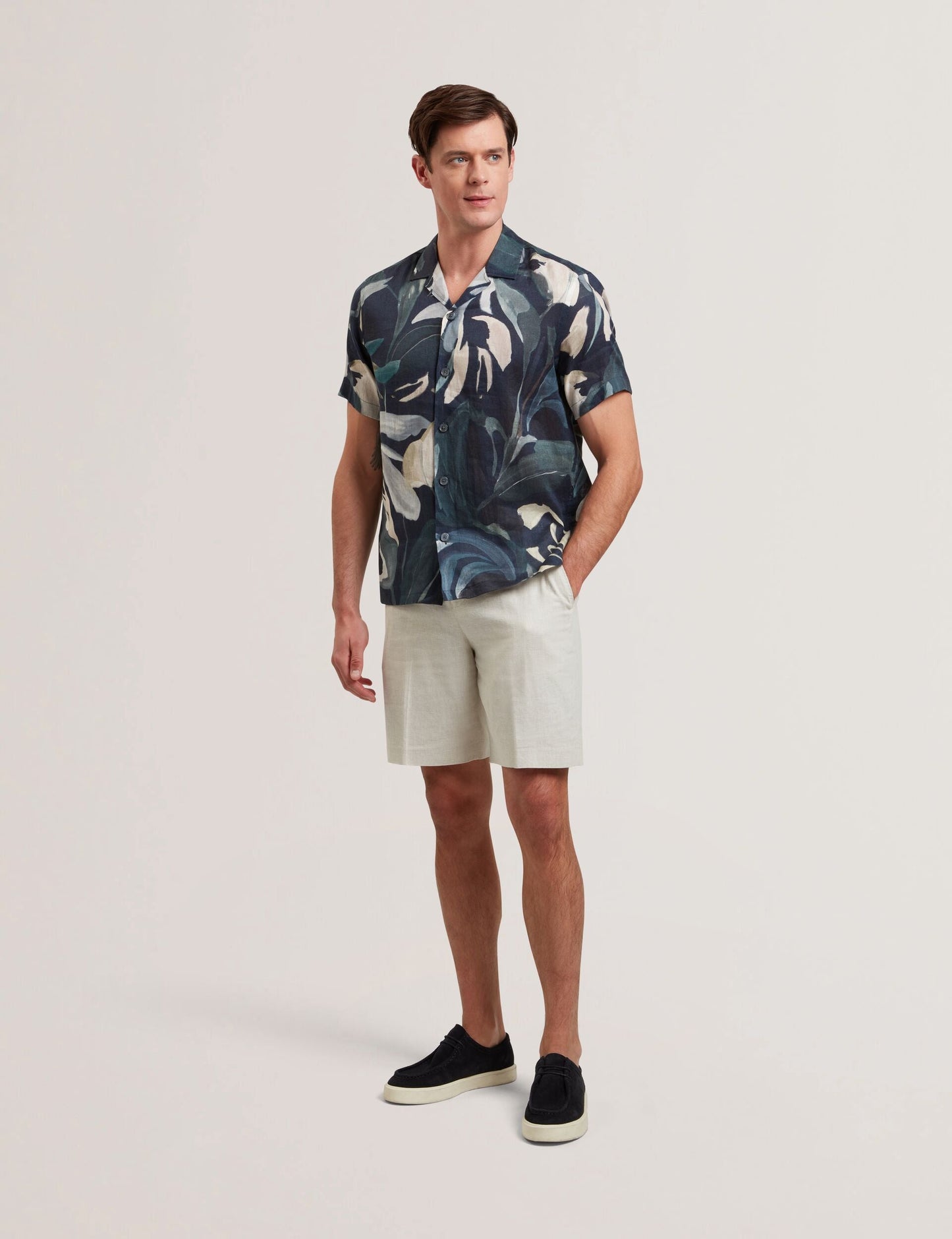 Ted Baker KENLEYS - Stone Linen Cotton Woven Tailored Shorts