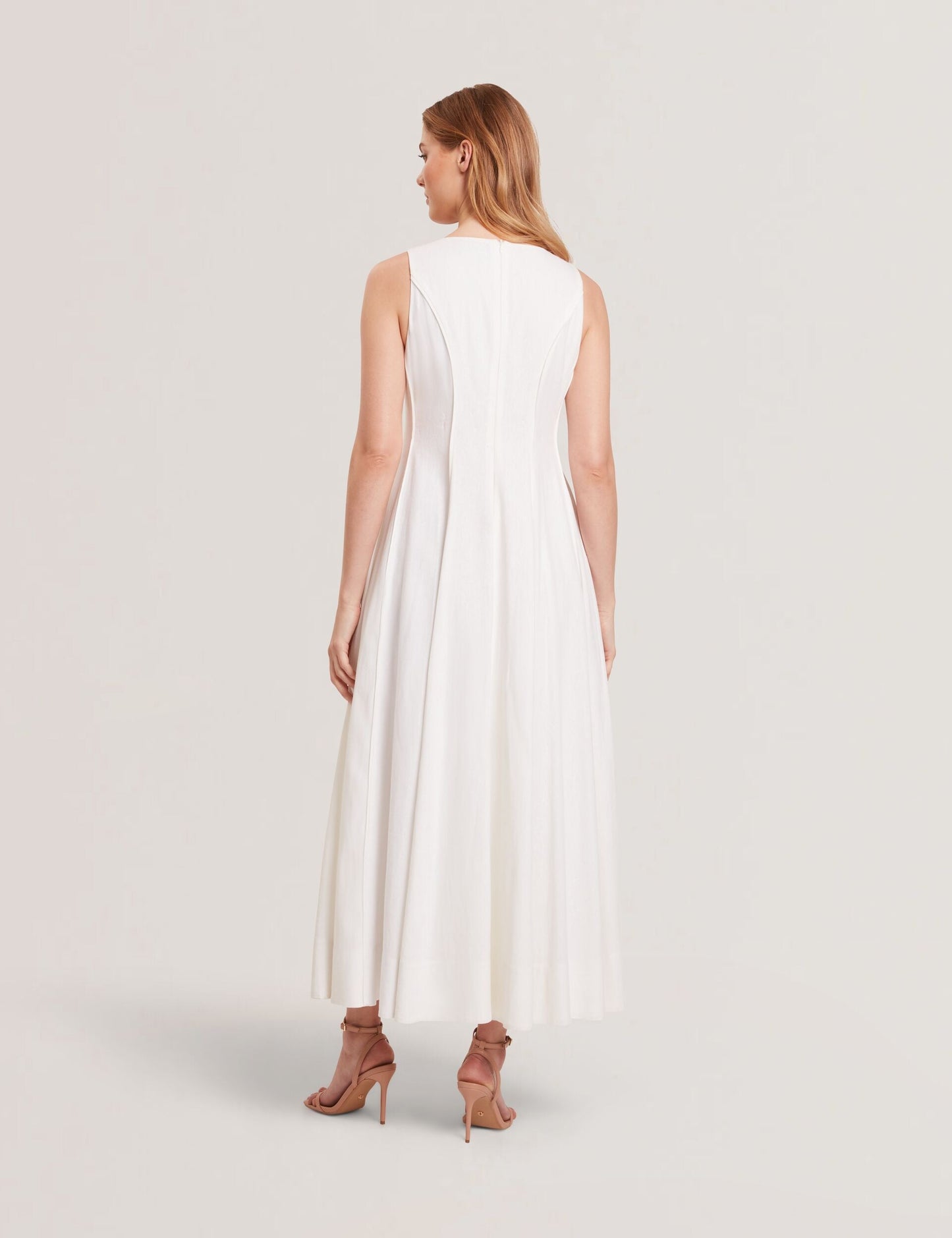 Ted Baker SLEEVELESS V-NECK PLEATED MAXI DRESS - White