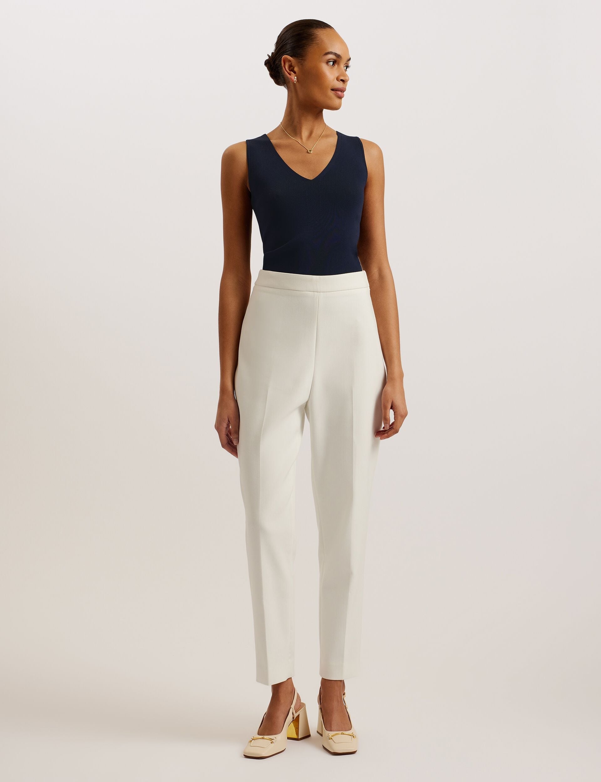 Ted Baker JOSIIY - V Neck Slim Fit Sleeveless Knit Top