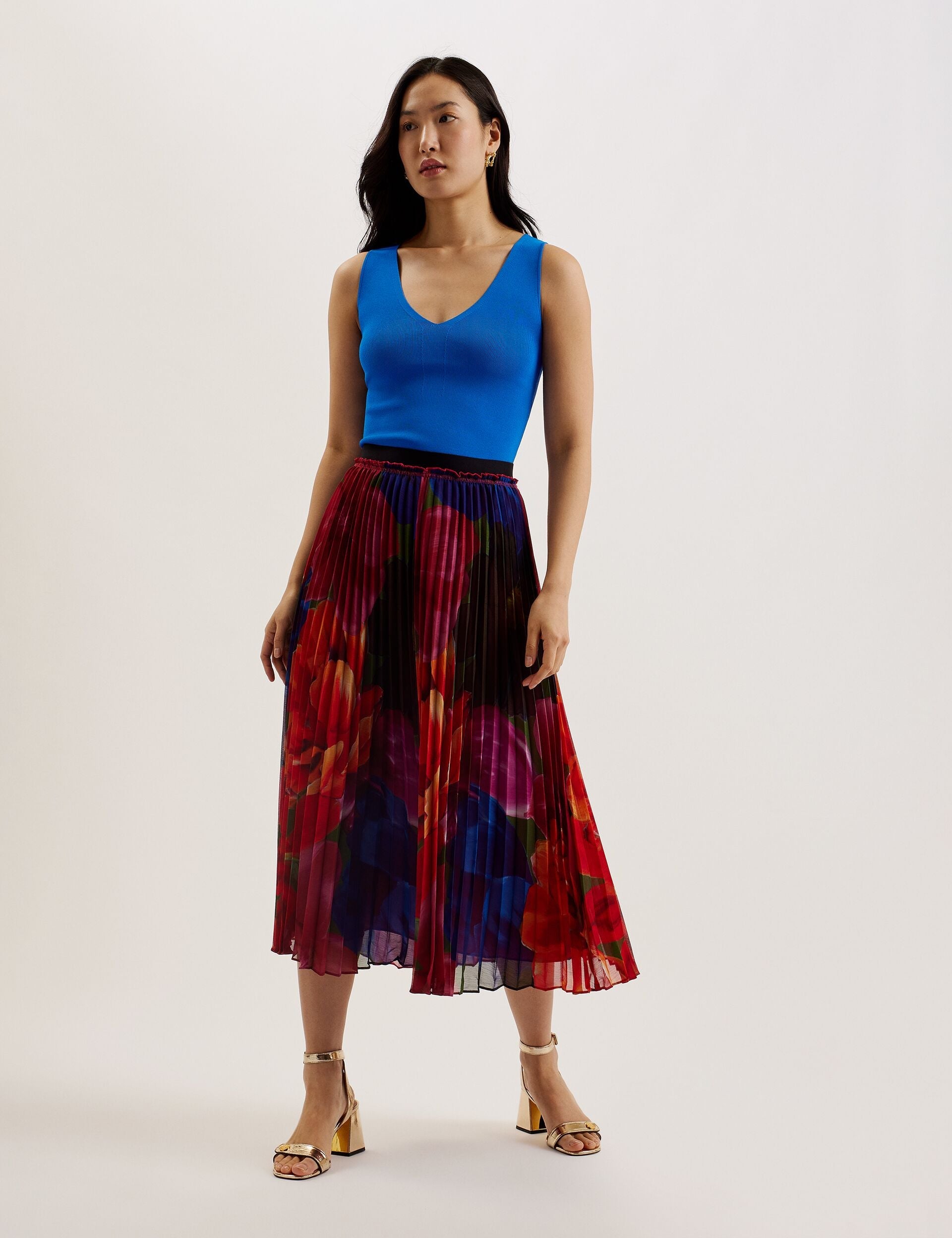 Ted Baker JOSIIY - V Neck Slim Fit Sleeveless Knit Top