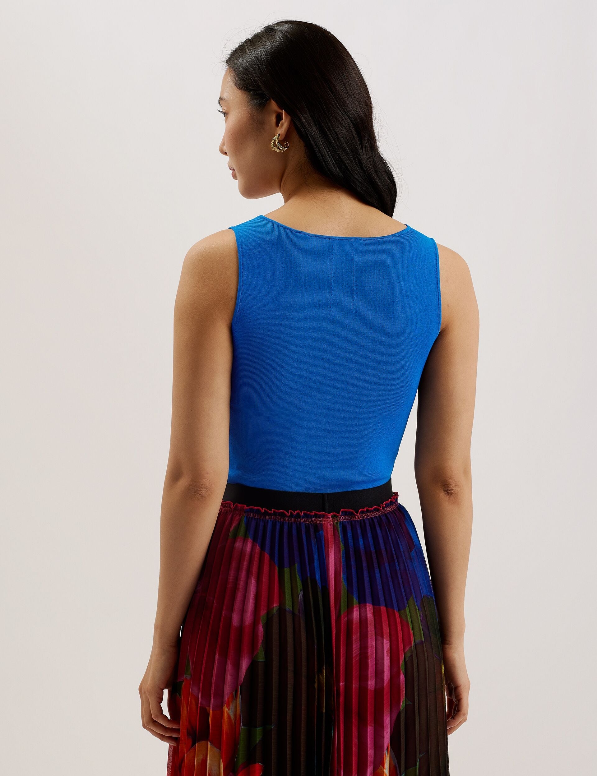 Ted Baker JOSIIY - V Neck Slim Fit Sleeveless Knit Top