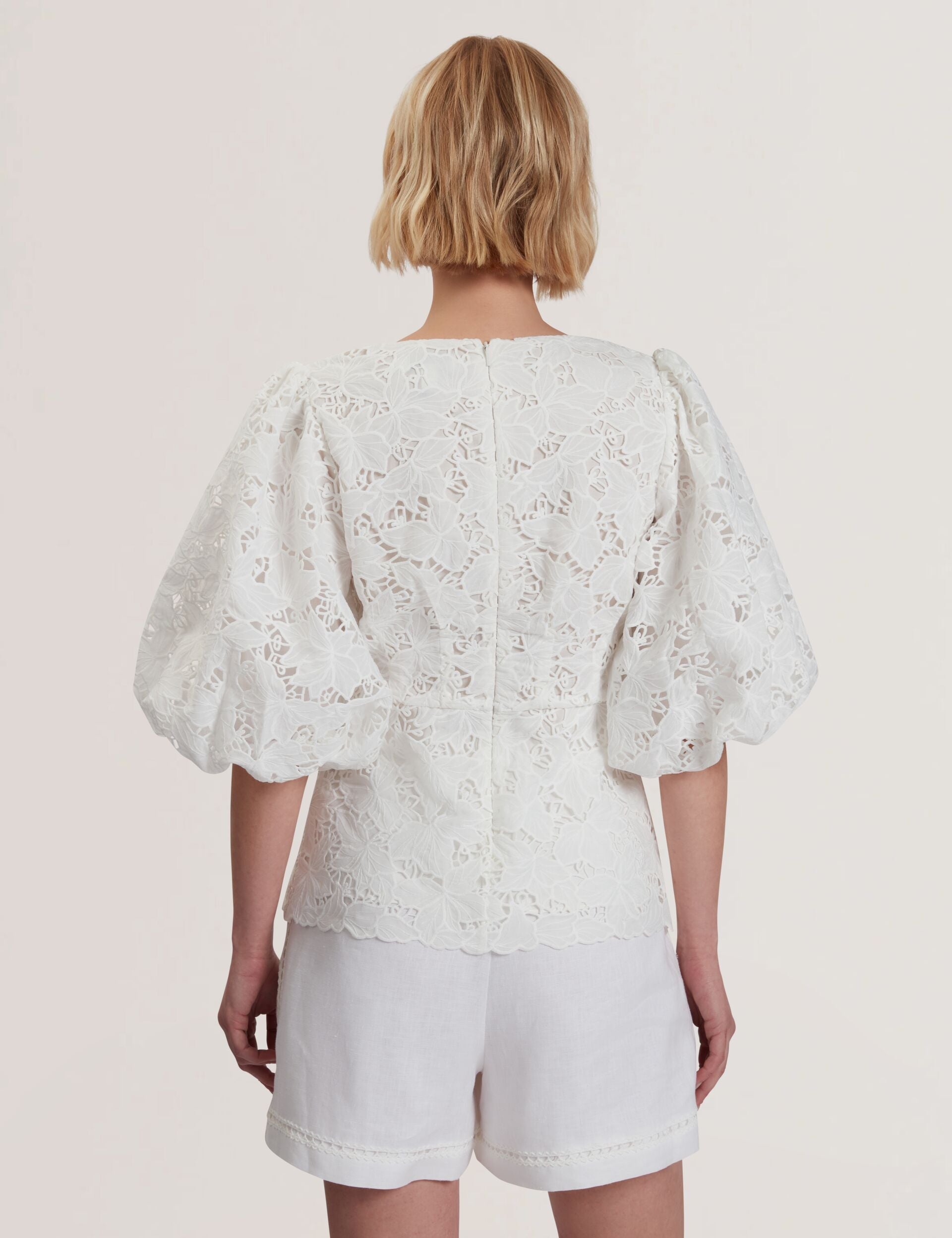 Ted Baker ELLARI - Lace Puff Sleeve V-Neck Peplum Top