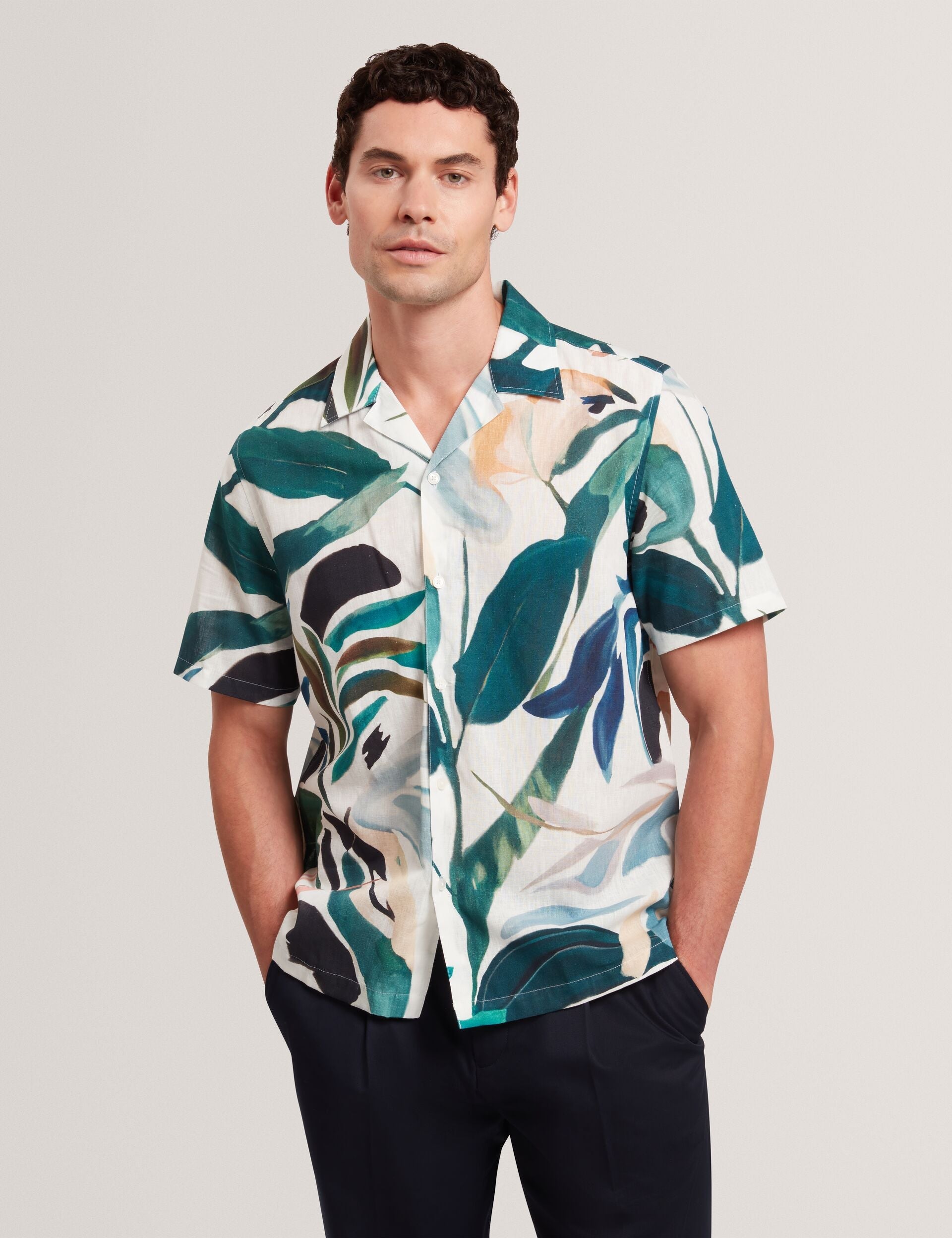 Ted Baker ROGNSKI - Relaxed Floral Short Sleeve Linen Shirt
