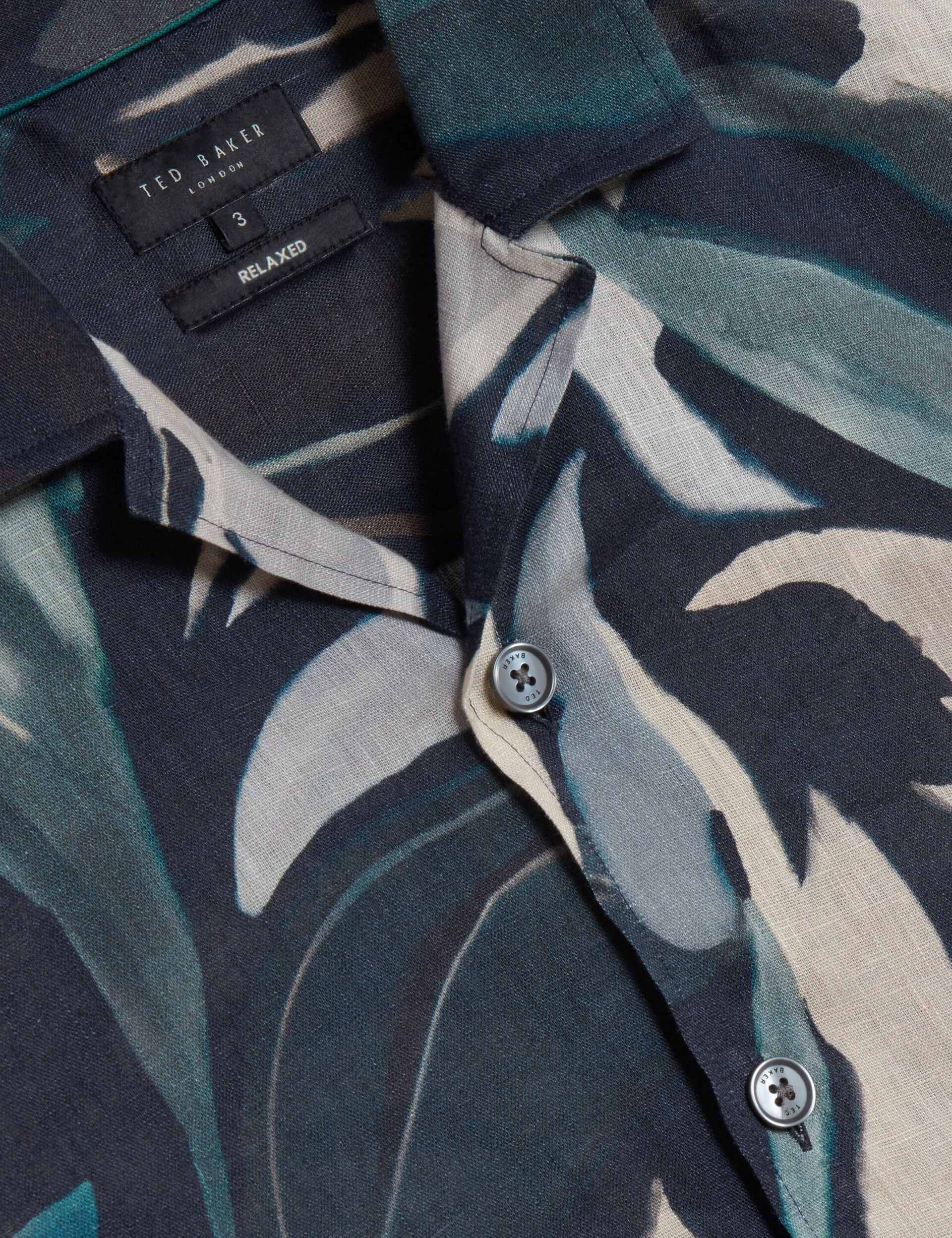 Ted Baker ROGNSKI - Relaxed Floral Short Sleeve Linen Shirt