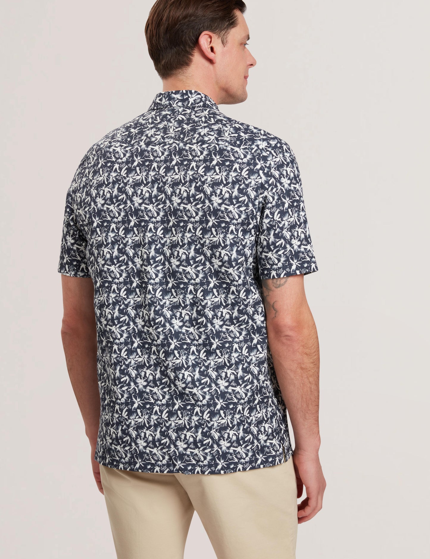 Ted Baker TAVARO - Short Sleeve Abstract Floral Print Shirt