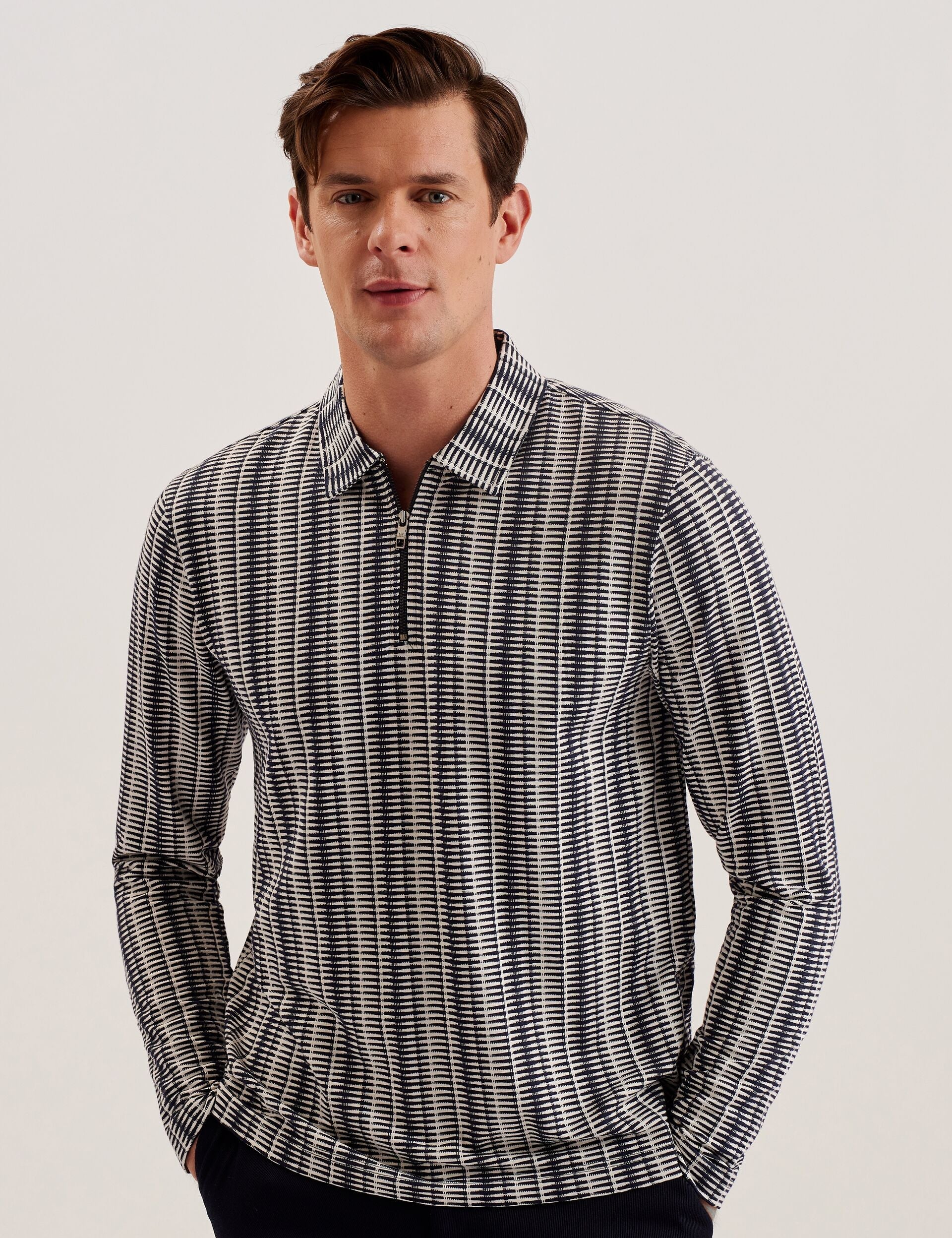 Ted Baker CAPUZZO - Long Sleeve Geo Stripe Zip Polo Shirt