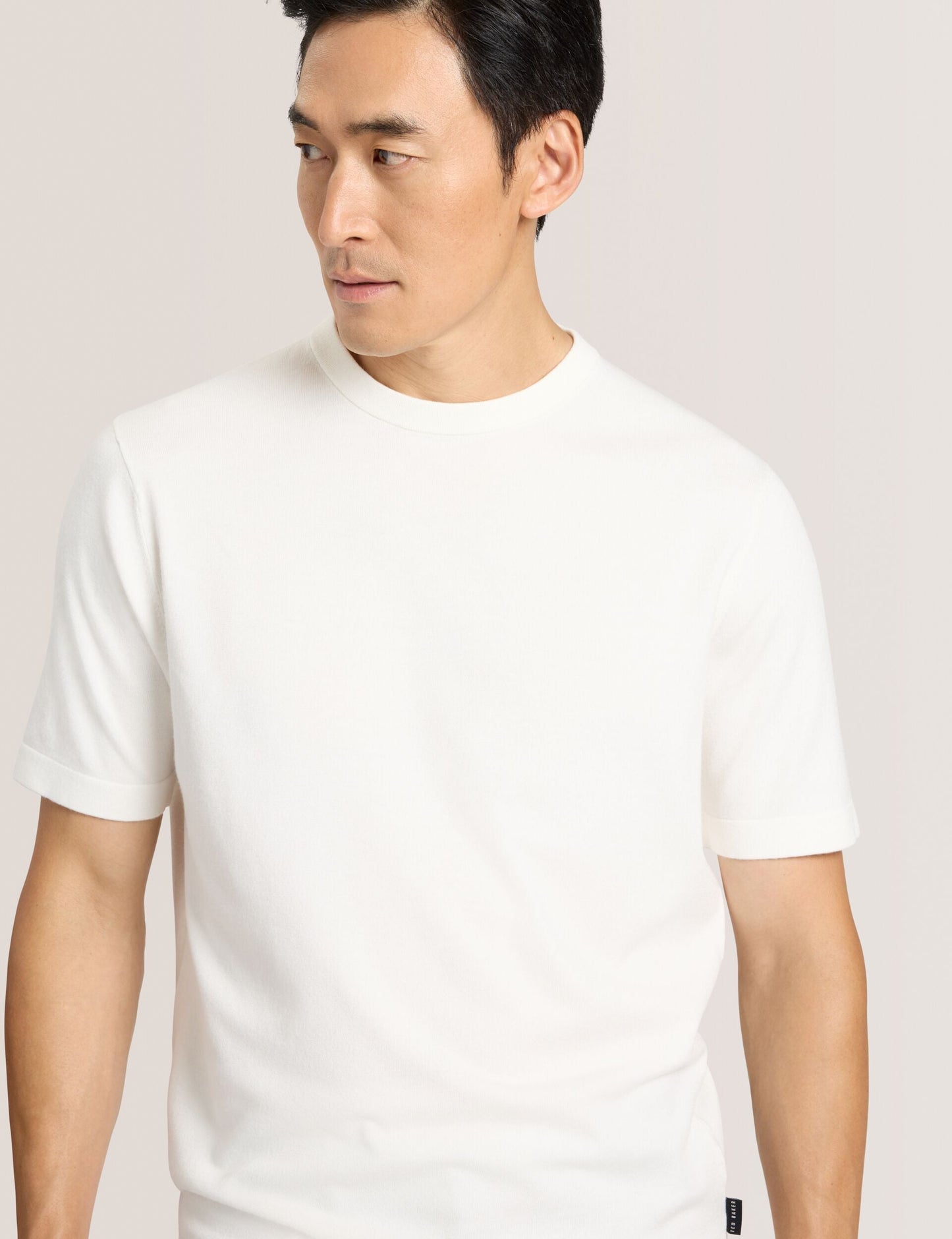 Ted Baker MODERN VISCOSE BLEND CREW - Egret