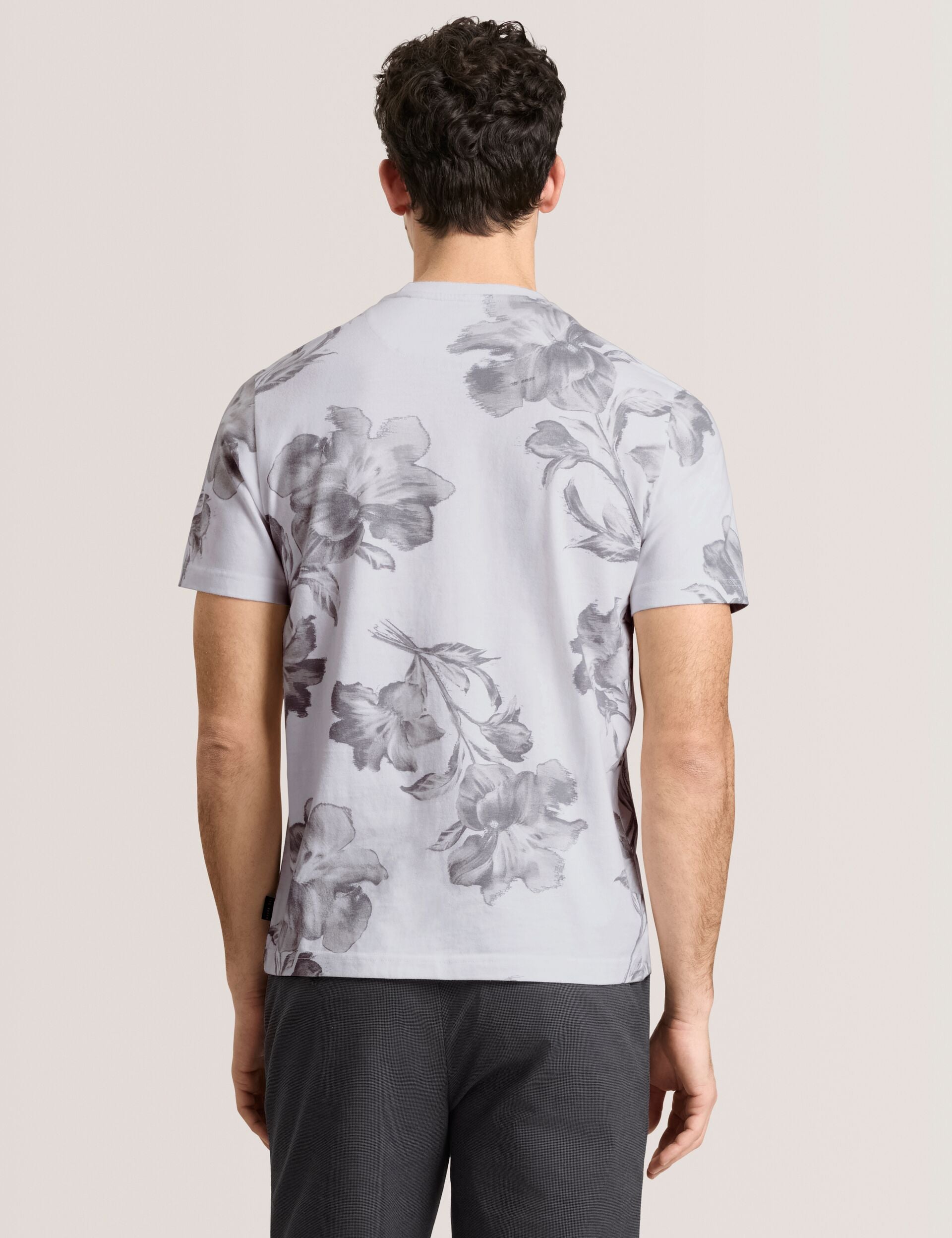 Ted Baker GRAPHIC TEE